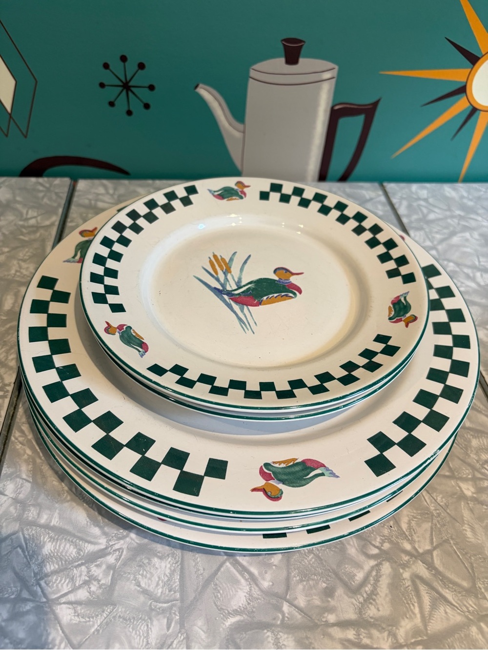 Vintage Newcor Cabin Mallard Duck Plate Set 4 Dinner plus 2 Salad Lois Mills